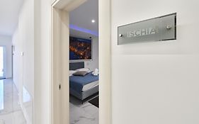 Hotel America